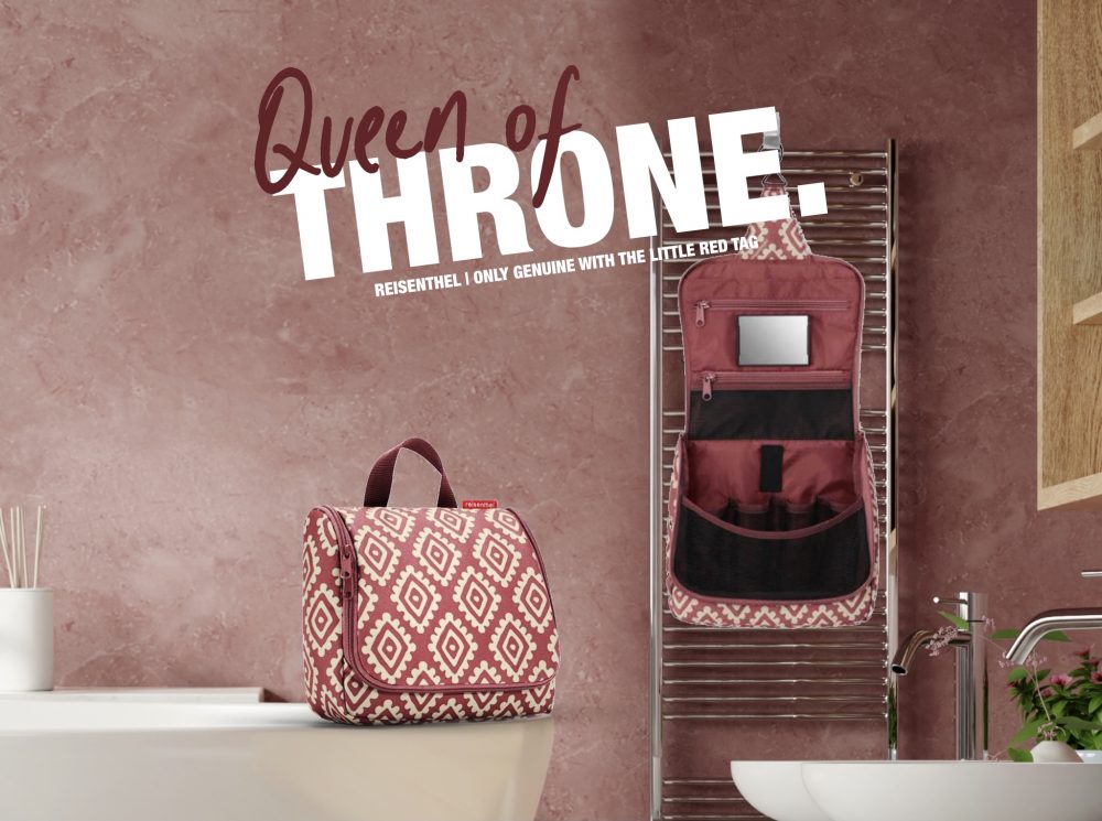 Semper Fi Reisenthel Singapore Queen of Throne Toiletbag